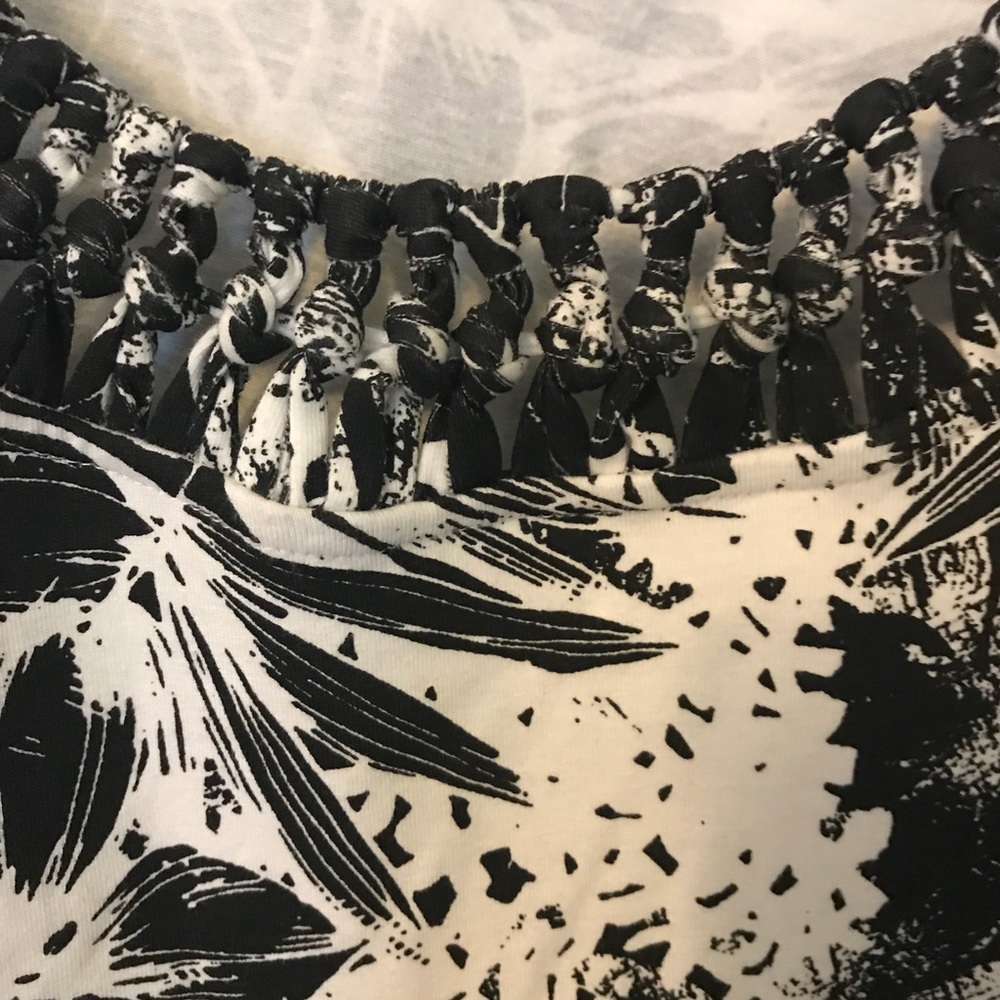 Allison Daley Black & White Top Size Large - Picture 2 of 5